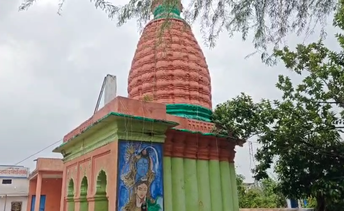Janmashtami: 500 साल पुराने इस मंदिर में है अनोखा कुआं! जानिए क्यों खास है ये प्राचीन कृष्ण मंदिर