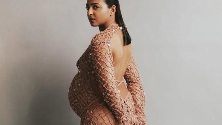 Radhika Apte On Bollywood's Insensitivity About Her Pregnancy: "An Indian Producer Wasn't Happy About It" Radhika Apte On Bollywood's Insensitivity About Her Pregnancy: "An Indian Producer Wasn't Happy About It"