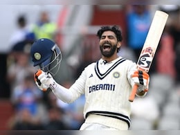 Ravindra Jadeja: रवींद्र जडेजा ने रचा इतिहास, कारनामा करने वाले 93 साल में पहले भारतीय Ravindra Jadeja: रवींद्र जडेजा ने रचा इतिहास, कारनामा करने वाले 93 साल में पहले भारतीय