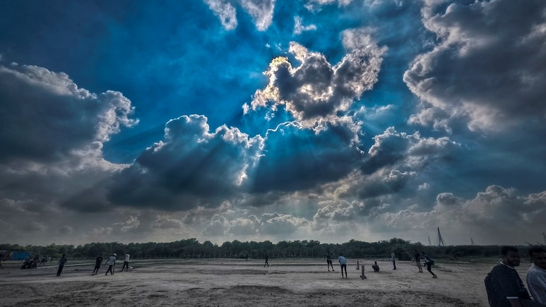 राजस्थान में फिर लौटी गर्मी और उमस, 7 अगस्त से बदल सकता है मौसम का मिजाज राजस्थान में फिर लौटी गर्मी और उमस, 7 अगस्त से बदल सकता है मौसम का मिजाज