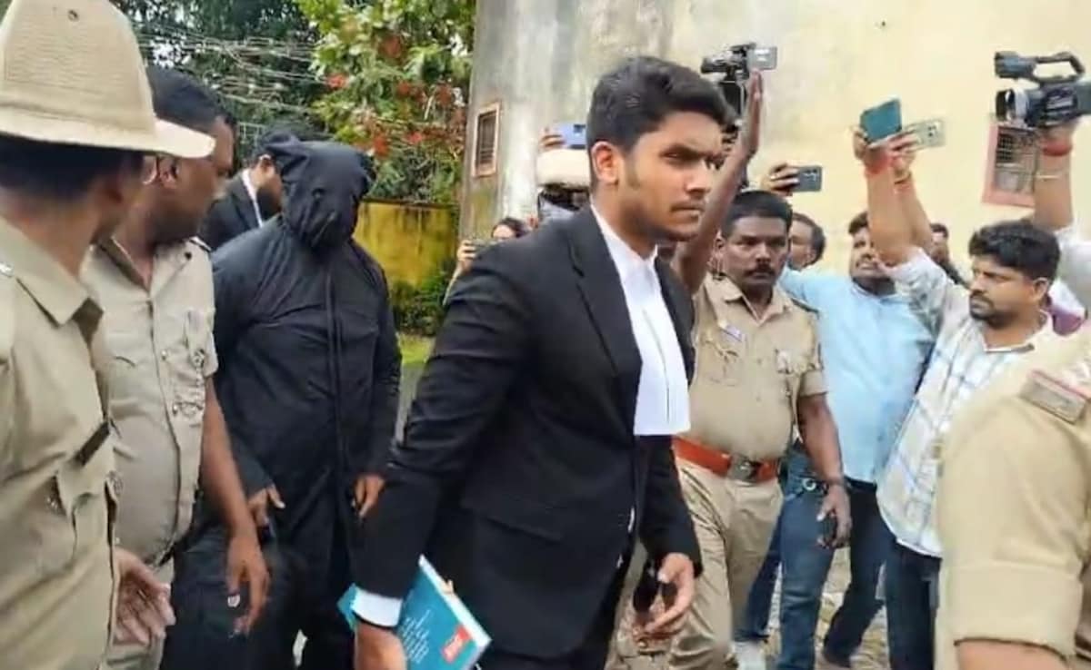 Whistleblower-Turned-Accused Masked Man In Dharmasthala Case Gets Bail