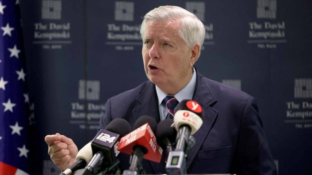 "Your Purchases Killed...": US Senator's Russia Oil Warning To India, China