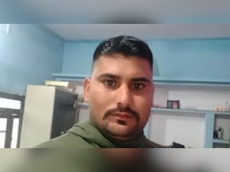 पत्नी से परेशान पति ने खाया जहर, सुसाइड से पहले सोशल मीडिया पर खोली पोल पत्नी से परेशान पति ने खाया जहर, सुसाइड से पहले सोशल मीडिया पर खोली पोल