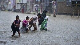 Mumbai Rain Red Alert: Mumbai On Red Alert As Heavy Rainfall Triggers Flood And Traffic Chaos