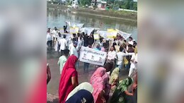 कुछ किसानों को घर से उठाया तो कुछ का नदी किनारे जाना बैन, सिंहस्थ के लिए जमीन अधिग्रहण का जमकर विरोध
