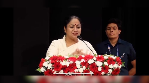 मुझे तो तूफानों से जूझने की आदत है... अपने हुए हमले को लेकर बोलीं सीएम रेखा गुप्ता का बड़ा बयान
