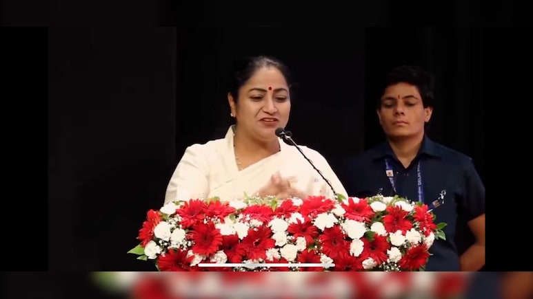 मुझे तो तूफानों से जूझने की आदत है... अपने हुए हमले को लेकर बोलीं सीएम रेखा गुप्ता का बड़ा बयान