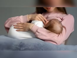 Breast Feeding Week: बच्चे के लिए पूरा नहीं हो रहा मां का दूध तो, कौन सा दूध पिलाएं? जानें डॉक्टर ने क्या कहा