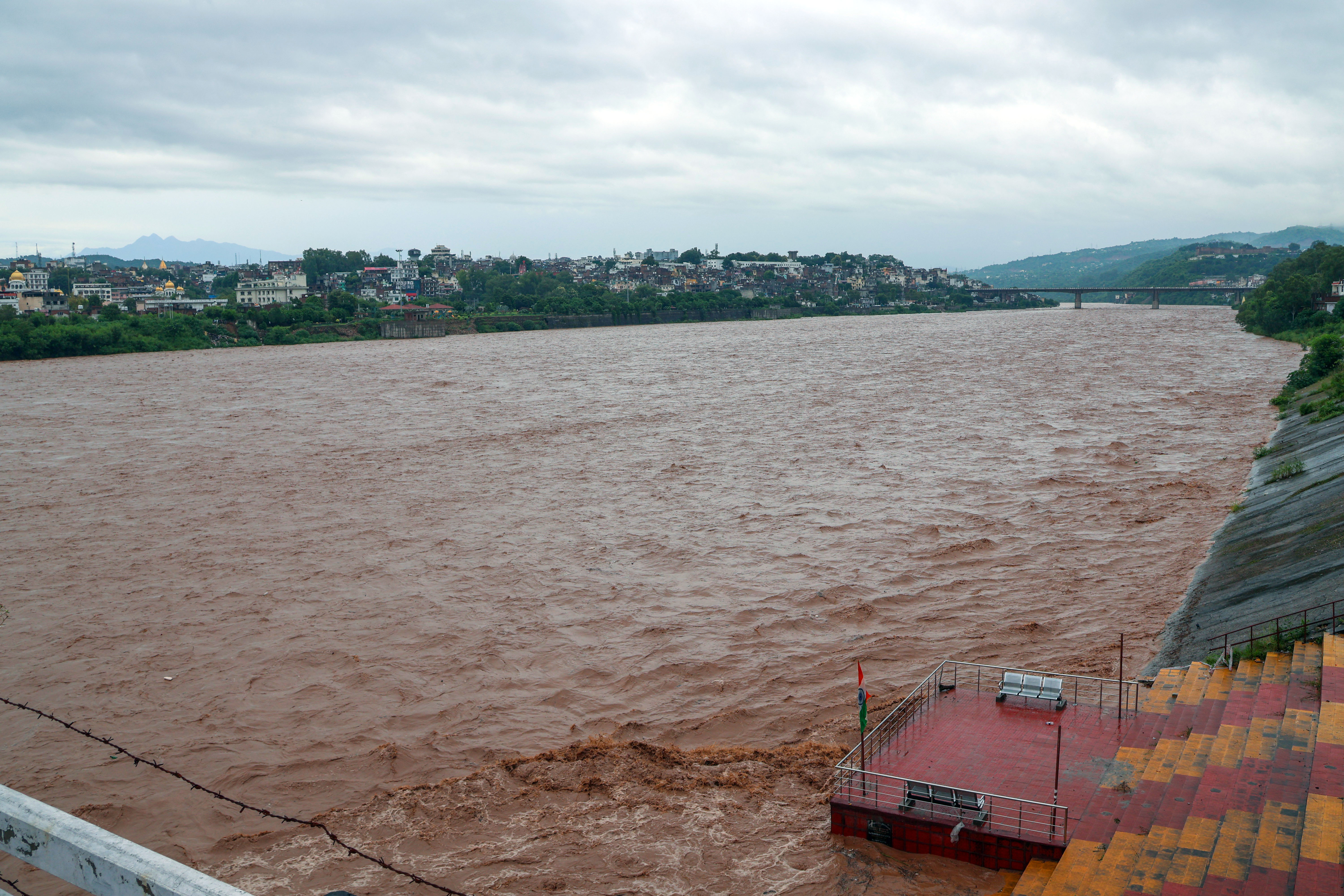 India Issues Fresh Flood Alerts To Pakistan Over Tawi River Overflow