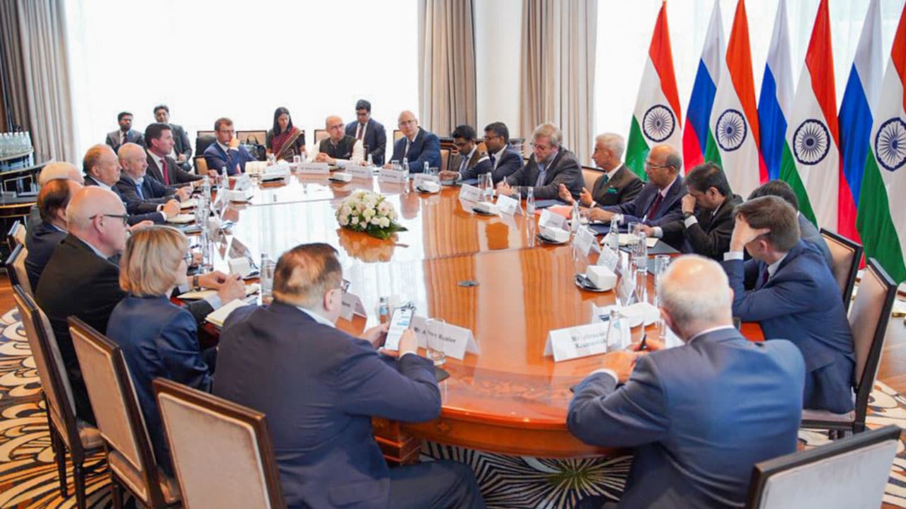 Amid Trump Tariffs, S Jaishankar's Push For Russian Companies To Engage "Intensively" With India