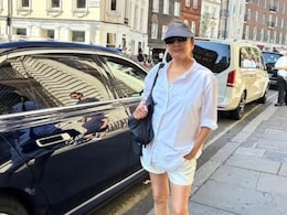 Neena Gupta's Boss Reply To Troll Asking Her Not To Show Legs: "They Are Jealous As They Don't Have Such Good Body"