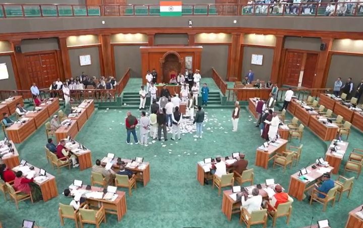सिर्फ 2 घंटे 40 मिनट चल सका उत्तराखंड विधानसभा का मानसून सत्र, समय से पहले अनिश्चितकाल के लिए स्थगित