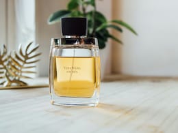 ये Perfume Deals आपकी Personality को बनाएगी और भी Attractive, बेहद कम दाम में खरीदें ये Perfume Deals आपकी Personality को बनाएगी और भी Attractive, बेहद कम दाम में खरीदें