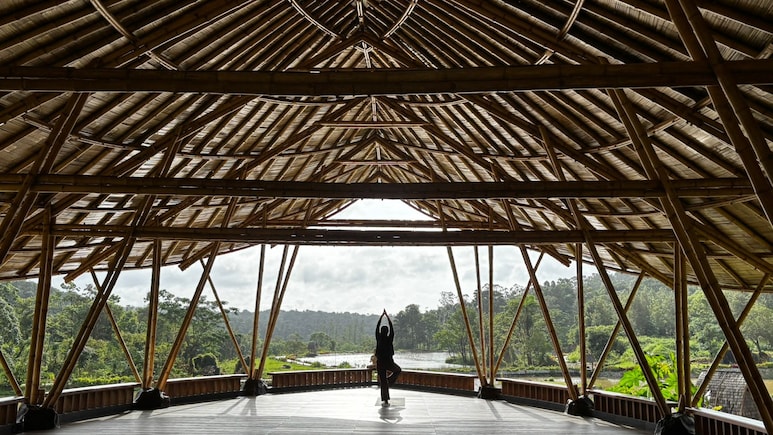 Why This Luxury Resort In A 100-Acre Coorg Coffee Plantation Is Perfect For A Monsoon Break Why This Luxury Resort In A 100-Acre Coorg Coffee Plantation Is Perfect For A Monsoon Break