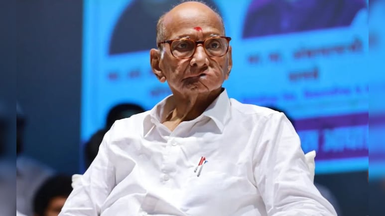 Sharad Pawar Vs BJP: शरद पवारांना सगळ्यात मोठा धक्का, अत्यंत जवळचा नेता भाजपमध्ये जाणार Sharad Pawar Vs BJP: शरद पवारांना सगळ्यात मोठा धक्का, अत्यंत जवळचा नेता भाजपमध्ये जाणार