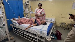 छत्तीसगढ़ डिप्टी CM के घर के बाहर महिला ने पिया फिनायल, महिलाओं के प्रदर्शन को कर रही लीड