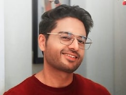 बिग बॉस 19 में आए अनुपमा के अनुज कपाड़िया, गौरव खन्ना ने ली धांसू एंट्री बिग बॉस 19 में आए अनुपमा के अनुज कपाड़िया, गौरव खन्ना ने ली धांसू एंट्री