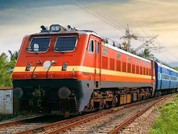 Special Trains: मध्य रेल्वेचा मेगाप्लॅन! दिवाळी, छठसाठी धावणार स्पेशल एसी ट्रेन, कधी आणि कुठे? वाचा डिटेल्स Special Trains: मध्य रेल्वेचा मेगाप्लॅन! दिवाळी, छठसाठी धावणार स्पेशल एसी ट्रेन, कधी आणि कुठे? वाचा डिटेल्स