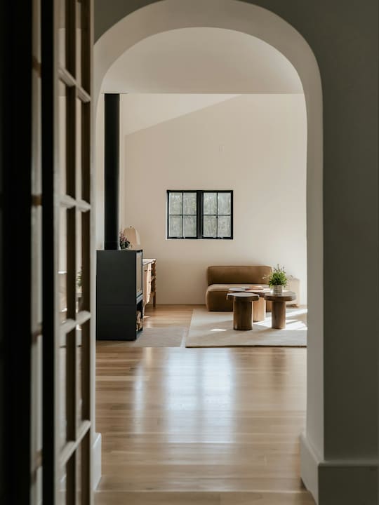 8 Must-Have Entryway Essentials
