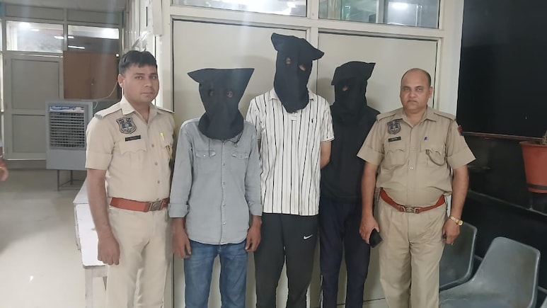 रक्षाबंधन पर बहन को तोहफा देने के लिए भाईयों ने की लूट, UPI ट्रांजेक्शन से पकड़े गए तीनों आरोपी