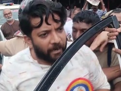 Video: Protesters Block Congress MP&#039;s Car Over MLA Accused Of Harassment