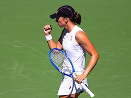 Iga Swiatek Has An Easy Start To US Open With Win Over Emiliana Arango Iga Swiatek Has An Easy Start To US Open With Win Over Emiliana Arango