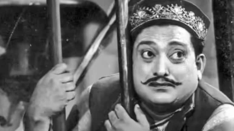 400 फिल्मों में काम करने वाला ये एक्टर 25 कमरों वाले बंगले और 7 लग्जरी कारों का बना मालिक, आखिरी दिनों में... 400 फिल्मों में काम करने वाला ये एक्टर 25 कमरों वाले बंगले और 7 लग्जरी कारों का बना मालिक, आखिरी दिनों में...