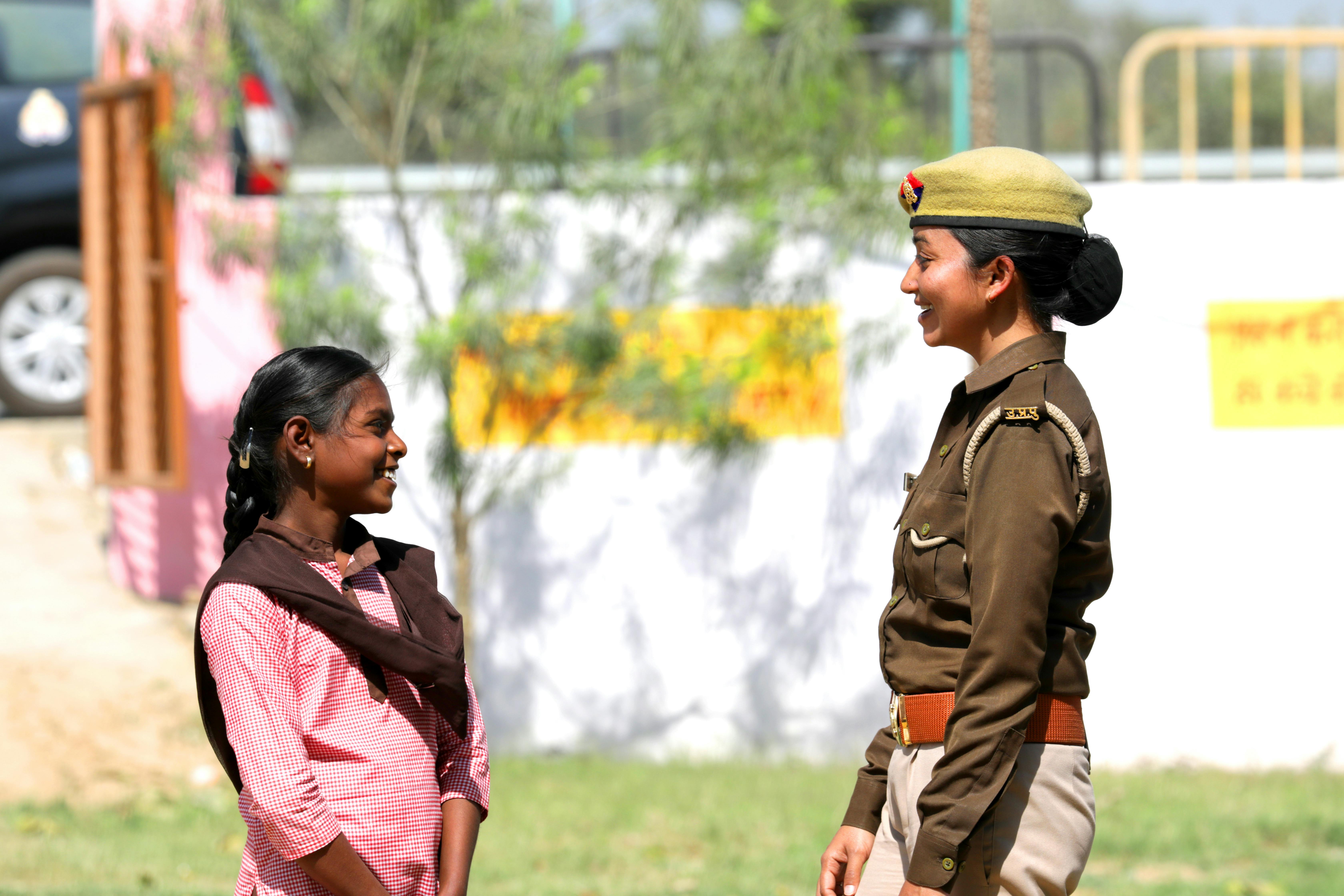 खुशखबरी! UP पुलिस में दरोगा बनने के लिए अब डिग्री जरूरी नहीं, बस इस एक डॉक्यूमेंट से भरें फॉर्म