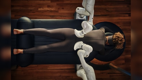 World's First AI-Powered Robotic Massage Experience Threatens Therapists' Jobs