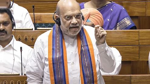 विपक्ष के विरोध के बीच क्या सरकार पास करा पाएगी बिल? सदन में क्या है अंकगणित, यहां समझिए हर एक बात