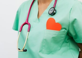 बुजुर्गों को फ्री इलाज, Ayushman Vay Vandana कार्ड के लिए ऐसे करें अप्लाई