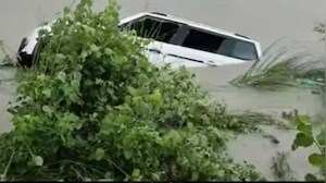 11 Dead, Many Injured As SUV Falls Into Canal In Uttar Pradesh