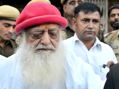 आसाराम को गुजरात हाई कोर्ट से भी मिली 6 महीने की अंतरिम जमानत, दिल की बीमारी से रहे जूझ