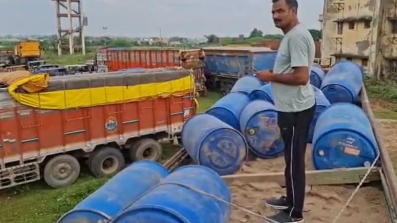 नीला ड्रम अब बना बजरी माफियाओं के लिए सुरक्षा कवच, पुलिस ने किया बड़ा खुलासा