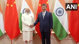PM Modi China Visit LIVE Updates: पीएम मोदी और शी जिनफिंग के बीच 55 मिनट हुई बैठक, कई मुद्दों पर बनी सहमति