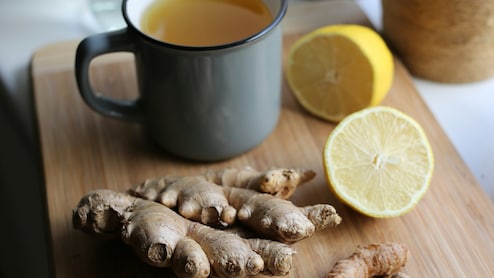 Fight Inflammation Naturally With This 5 Ingredient Homemade Drink