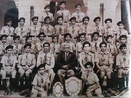 अमिताभ बच्चन की 71 साल पुरानी फोटो, टूर्नामेंट जीतने पर स्कूल में खिंची थी ये तस्वीर अमिताभ बच्चन की 71 साल पुरानी फोटो, टूर्नामेंट जीतने पर स्कूल में खिंची थी ये तस्वीर