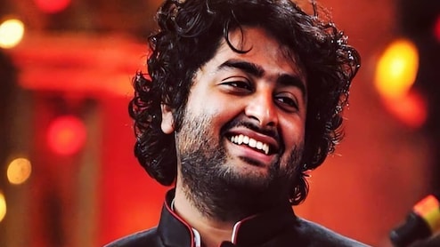 अरिजीत सिंह की पत्नी की 10 खूबसूरत फोटो, 7वीं फोटो देख बोलेंगे- अब समझे कैसे बन जाते हैं ऐसे गाने