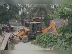 In Assam, Encroachers Use Bulldozers On Own Homes Before Eviction Drive