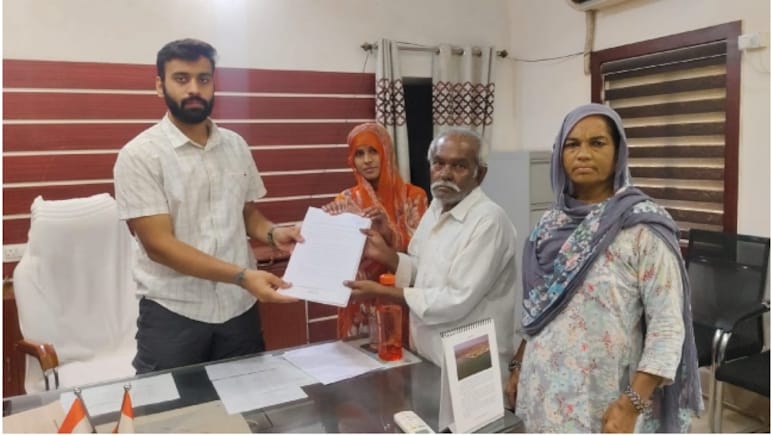 Rajasthan: सिरोही में दाऊद खान के पुश्तैनी मकान पर कब्जा, SDM के पास पहुंची बेटी