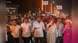 Rajasthan: कैंडल मार्च निकाल रहे थे कांग्रेसी नेता, गुटबाजी हो गई उजागर! नाराज प्रभारी बीच कार्यक्रम से ही लौटे