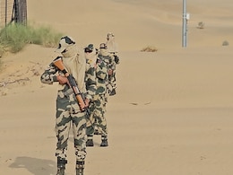 स्वतंत्रता दिवस से पहले राजस्थान में भारत-पाक सीमा पर अलर्ट जारी, BSF 24 घंटे रखेगी निगरानी स्वतंत्रता दिवस से पहले राजस्थान में भारत-पाक सीमा पर अलर्ट जारी, BSF 24 घंटे रखेगी निगरानी