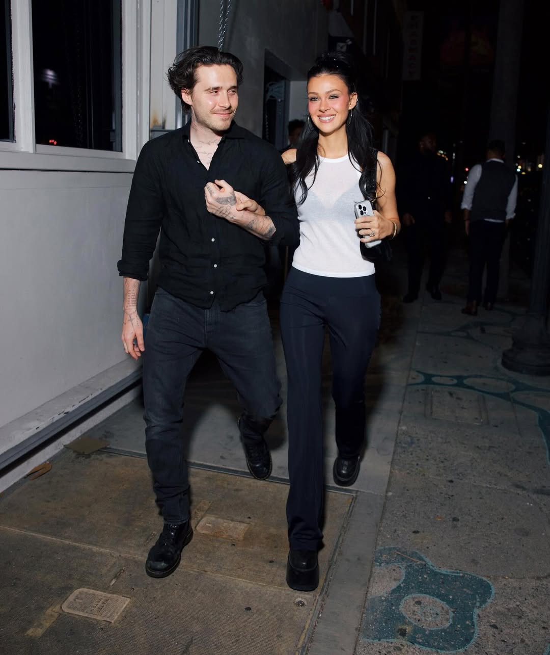 Brooklyn Beckham And Nicola Peltz Renew Wedding Vows Amid Family Drama
