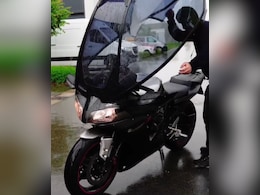 Desi Jugaad: बारिश में बाइक चलाते समय अब नहीं भीगेंगे...इसको लगा डाला तो लाइफ झिंगालाला Desi Jugaad: बारिश में बाइक चलाते समय अब नहीं भीगेंगे...इसको लगा डाला तो लाइफ झिंगालाला