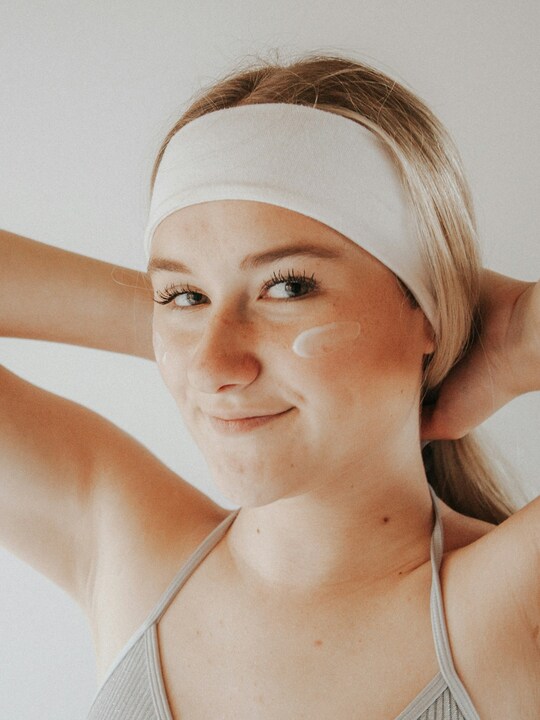 8 Types Of Day Creams For Skin Concerns