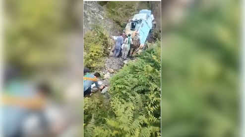 3 CRPF Jawans Killed, 10 Injured As Vehicle Overturns In J&K's Udhampur