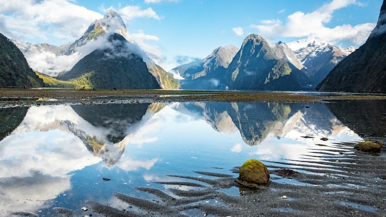 New Zealand To Charge Tourists Up To Rs 2,000 At 4 Scenic Sites: See List Here New Zealand To Charge Tourists Up To Rs 2,000 At 4 Scenic Sites: See List Here