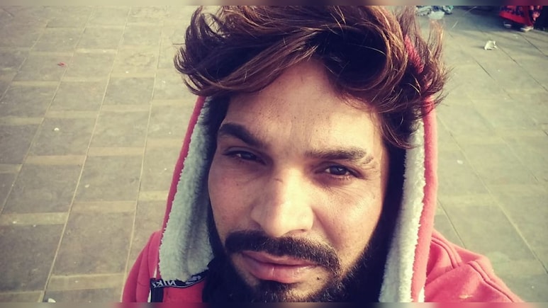 सेल्फी लेते समय पुष्कर हाईलेवल ब्रिज से गिरा युवक, पानी में डूबने से मौत सेल्फी लेते समय पुष्कर हाईलेवल ब्रिज से गिरा युवक, पानी में डूबने से मौत