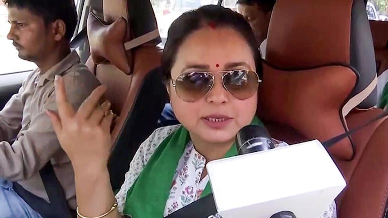लालू यादव की बेटी रोहिणी आचार्य का बड़ा बयान, कहा, 'जिसे कमल नहीं दिख रहा है, उसे मृत घोषित कर दिया गया'