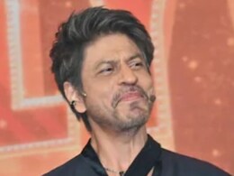 आर्यन के ट्रेलर प्रीव्यू पर छलकीं शाहरुख खान की भावनाएं आर्यन के ट्रेलर प्रीव्यू पर छलकीं शाहरुख खान की भावनाएं